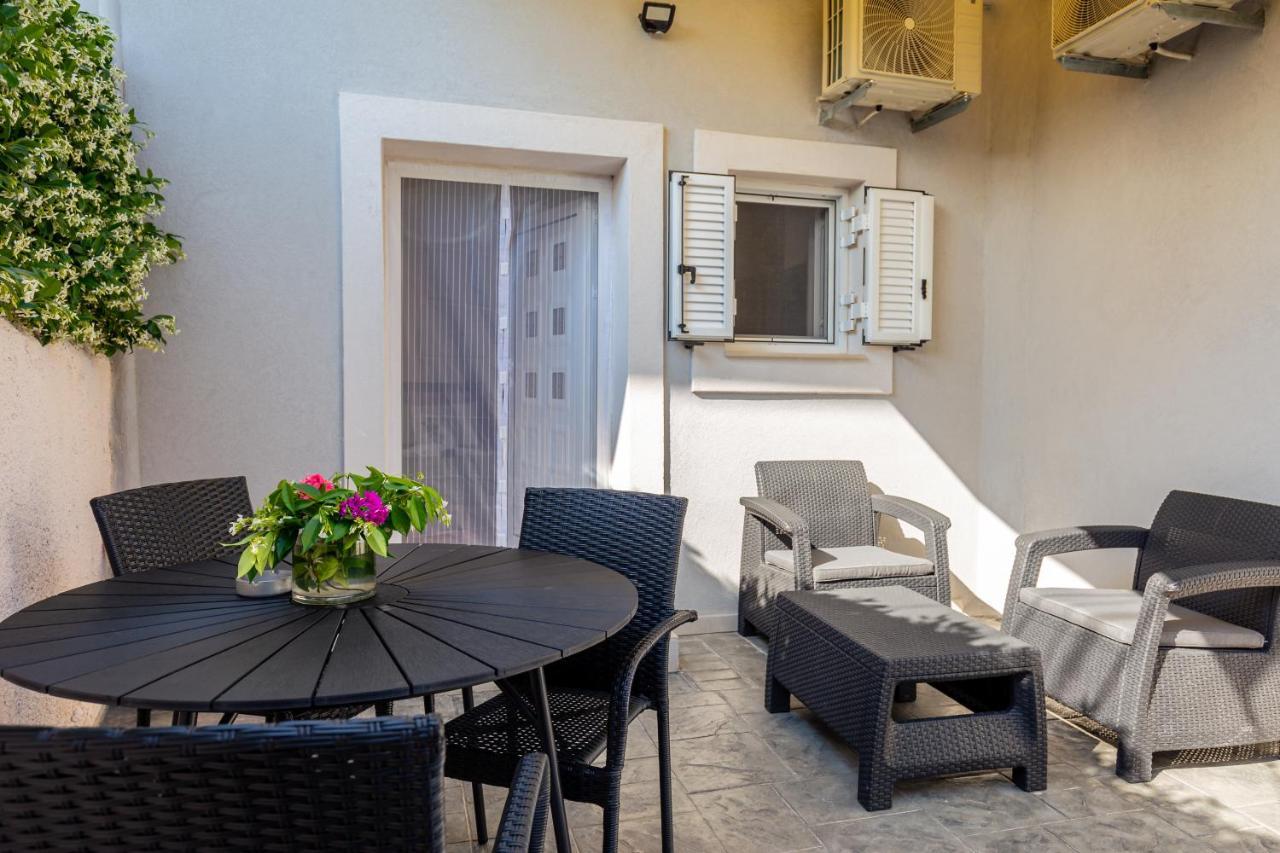 Fouki Apartments Ipsos Beach Экстерьер фото
